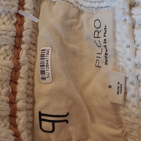 Anthropologie Cable Knit Tiger Icon Zip-up Sweater. Zipper Front Cardigan. - Picture 11 of 11